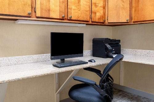 Hilton Garden Inn Montgomery East image 40